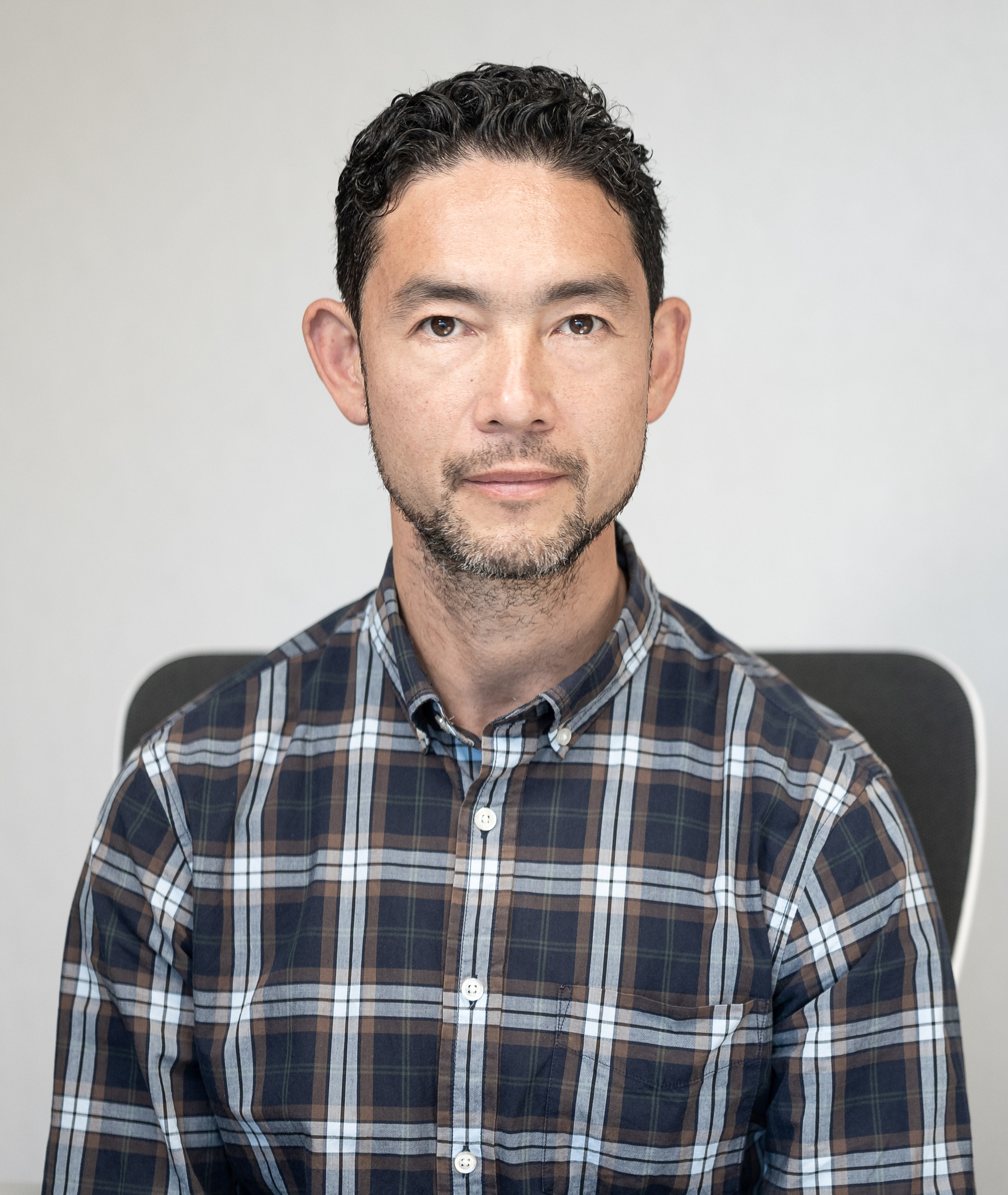 Portrait of Stanislav Pak, Registered Psychologist in Calgary, Alberta.